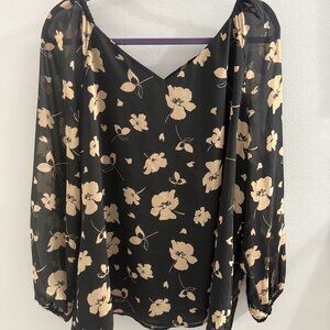 Nine West V-neck blouse NWT - XL